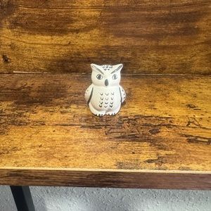 Small decorative owl